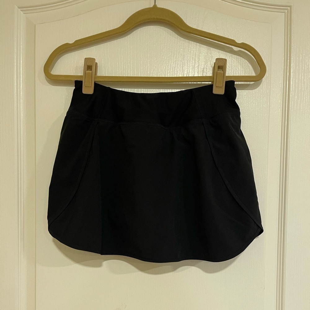 Mondetta black workout skort
